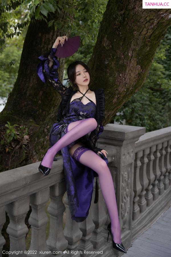 鱼子酱fish  [XiuRen]高清写真图 2022.12.30 No.6074 鱼子酱Fish 丝袜美腿第8张图片